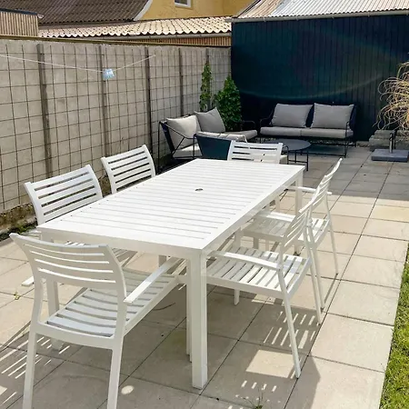 بيت للعطل House In Torreso For Family Gatherings *